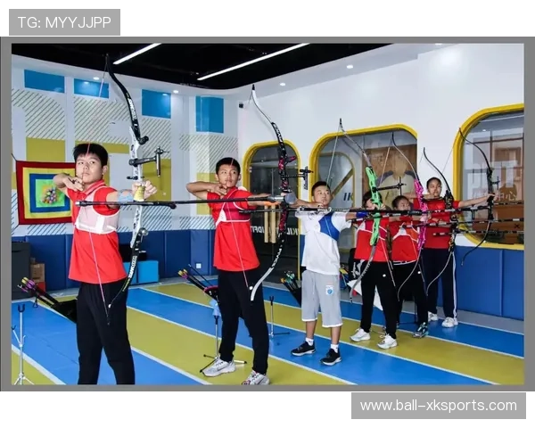 射箭俱乐部推动青少年训练营的课程创新与质量把关，射箭运动俱乐部